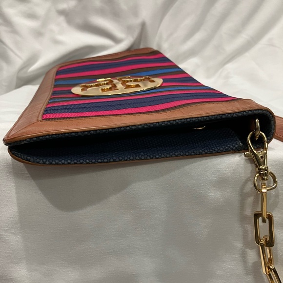 Tory Burch Shoulder Bag - Picture 4 of 9